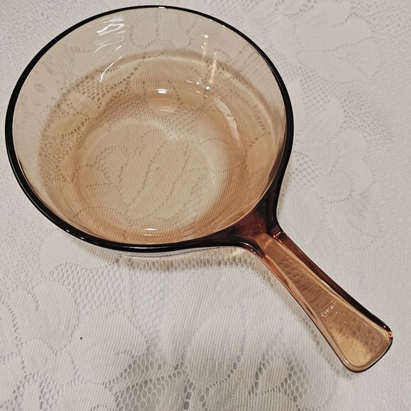 Pyrex Visions Amber Sauce Pan 6" CorningWare France kitchen .5 qt glassware - Picture 3 of 8